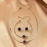 Daya Glow Gold Siyah Yonca Set (Kolye+Bileklik+Küpe) - Görsel 6